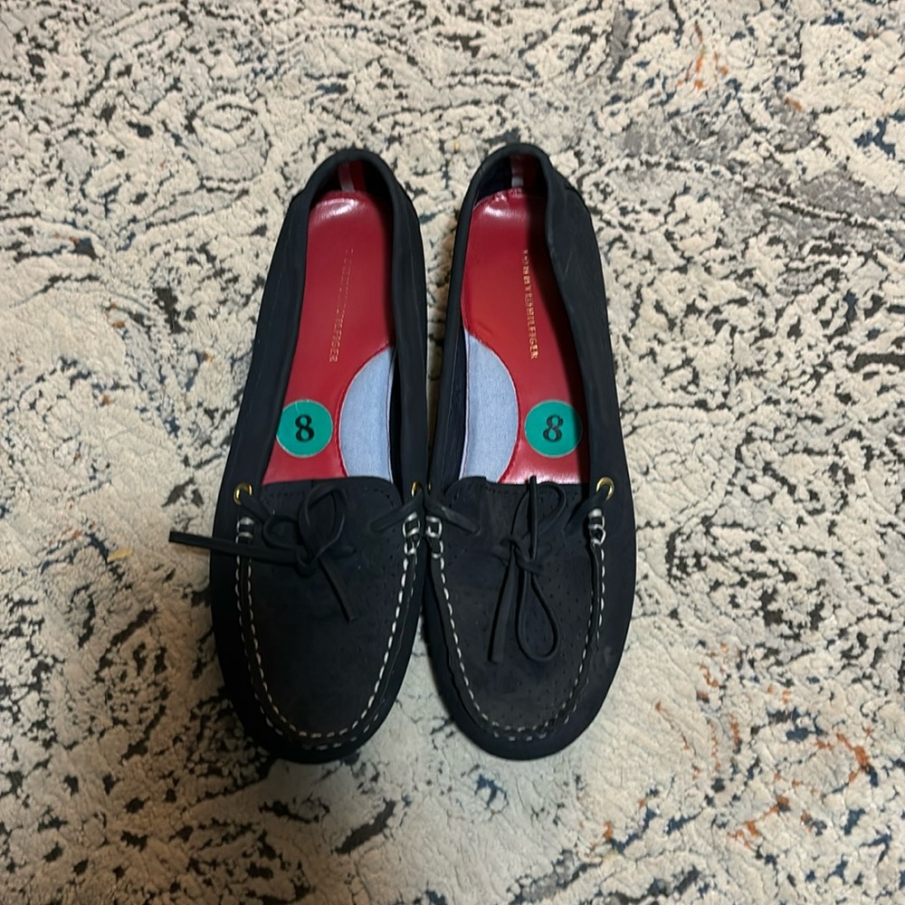 Tommy Hilfiger size 8